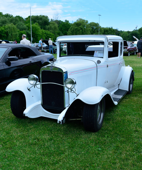 1931 Chev 5 Window Coupe - Photo G Roberts